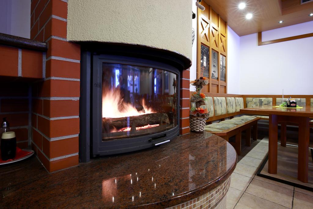 Wellness Penzion Pod Rozhlednou Kostelec nad Orlicí Esterno foto